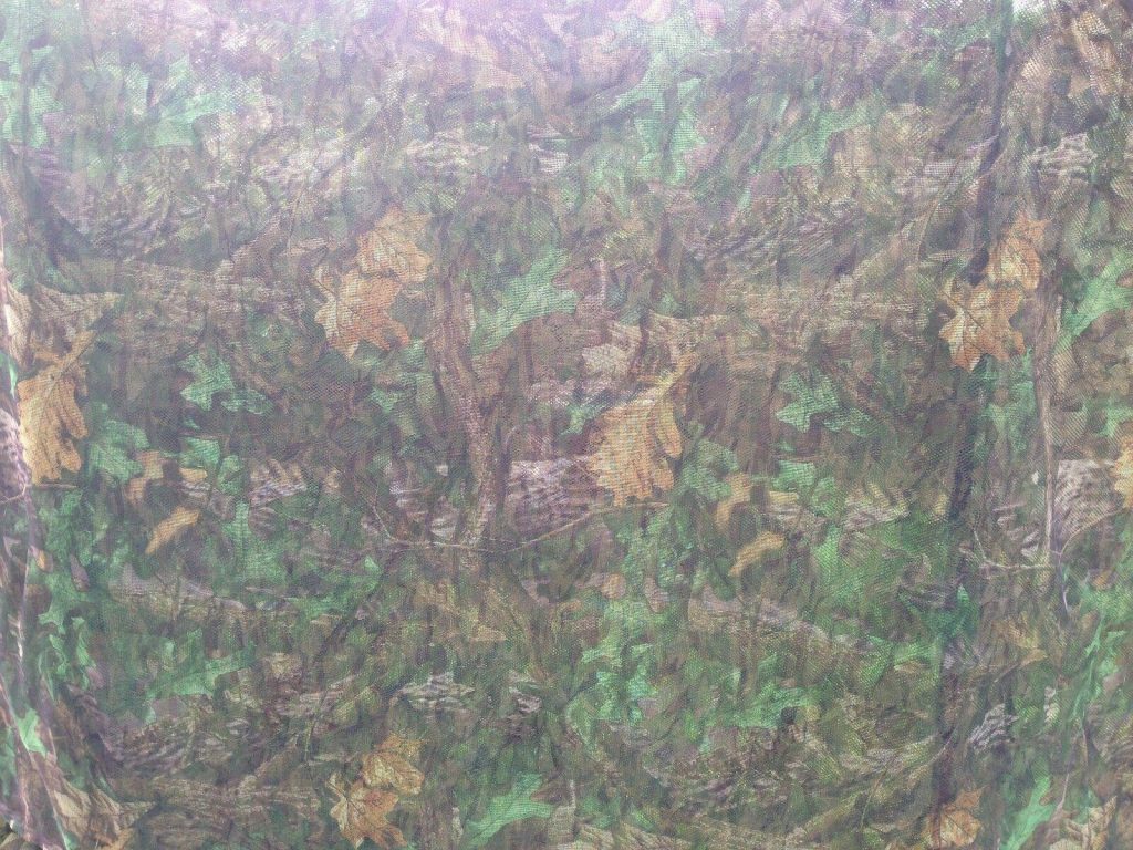 4M LOOPS ENGLISH HEDGEROW CAMO LIGHTWEIGHT NET WITH NEW TIE